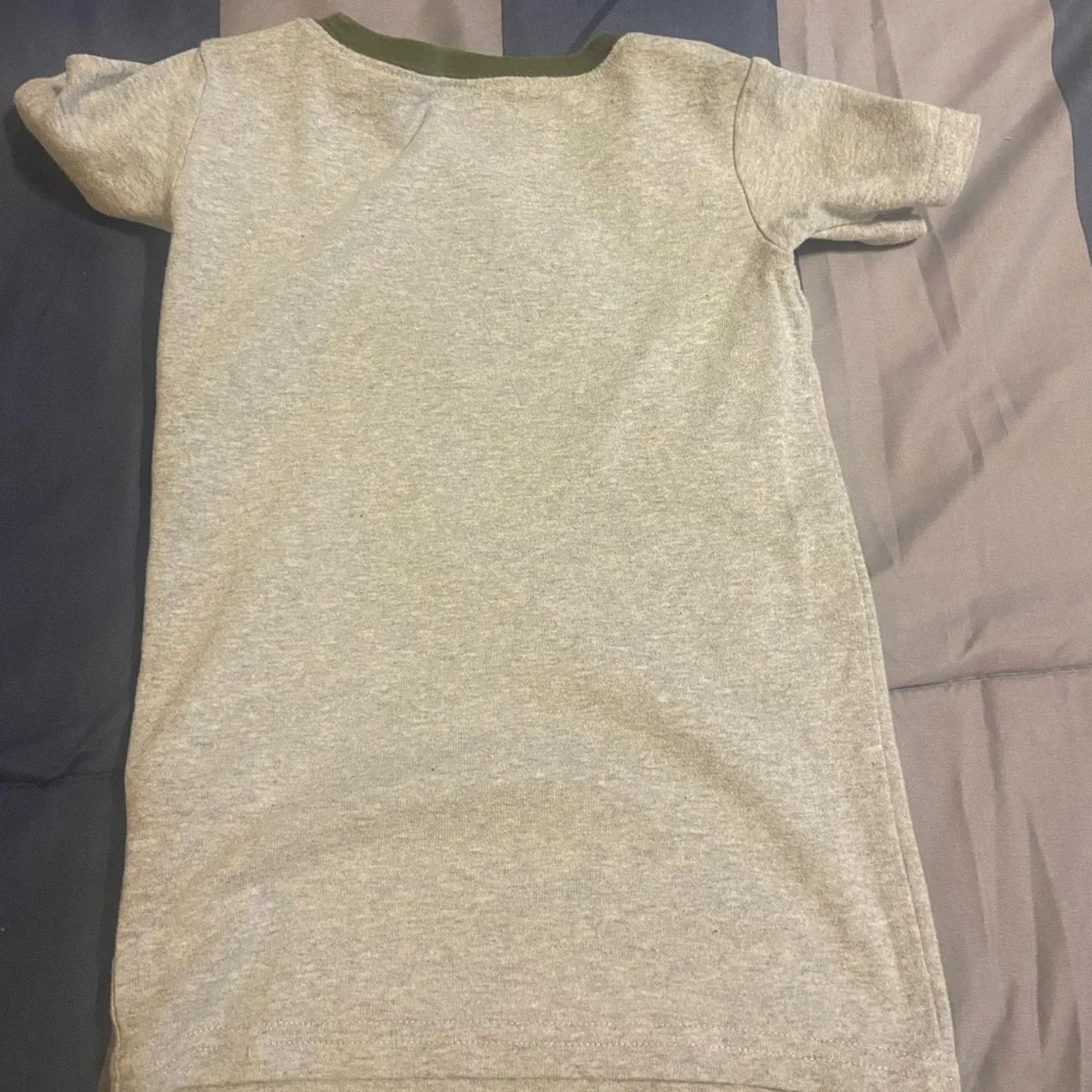 The Children’s Place Dinosaur 🦕 T- Shirt